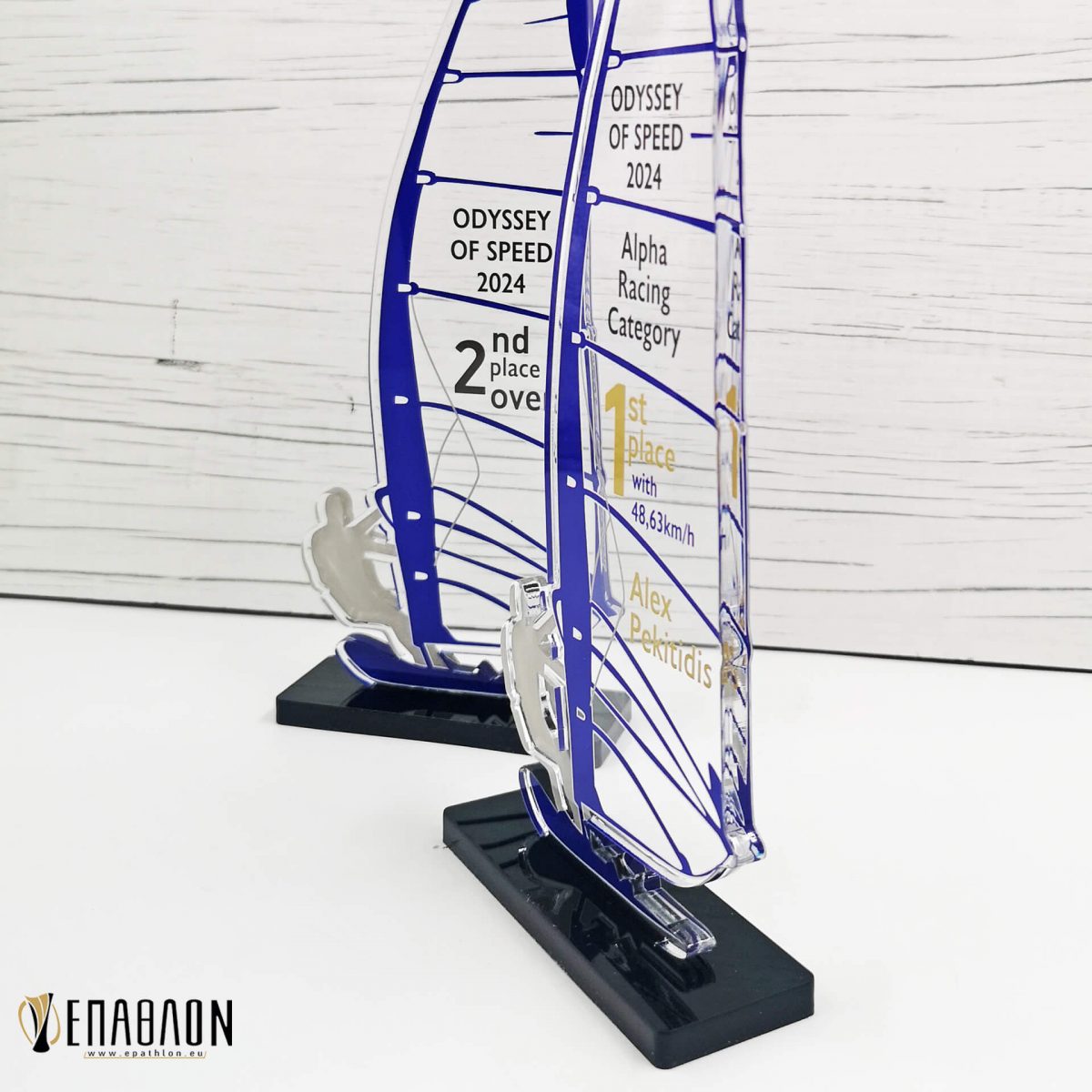 ΕΠΑΘΛΟ CUSTOM WINDSURFING: TRC-0041