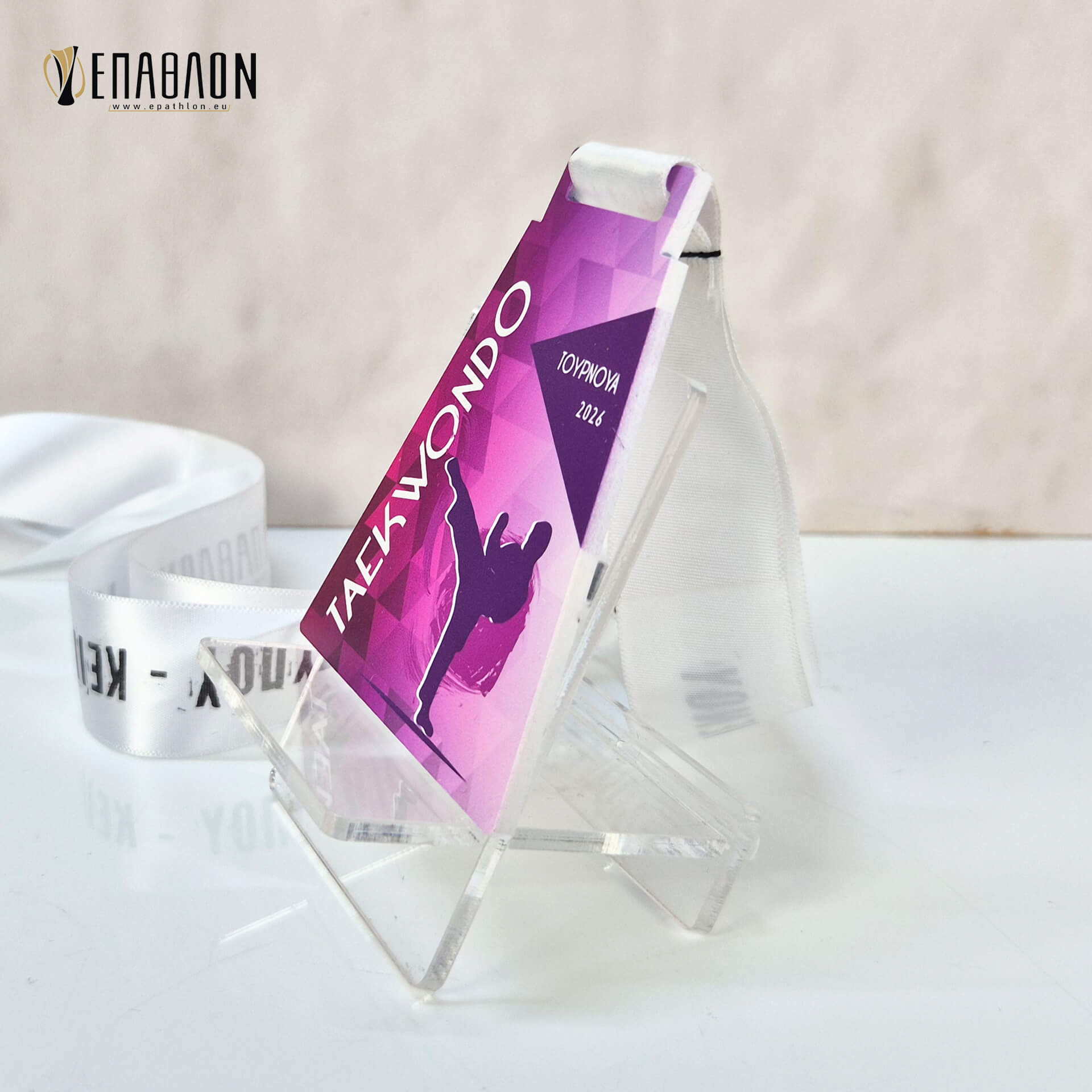 ΜΕΤΑΛΛΙΟ ΑΠO PLEXIGLASS : MEDCΑ-0018